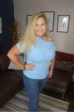 Pretty cold shoulder Blue